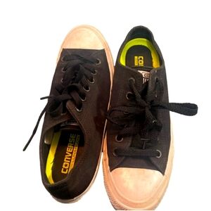 Unisex Converse shoes